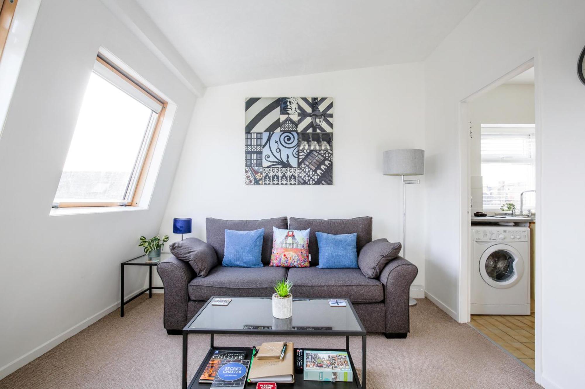 Chester Stays - Best Value Apartment With Free Parking In The Heart Of Chester Bagian luar foto